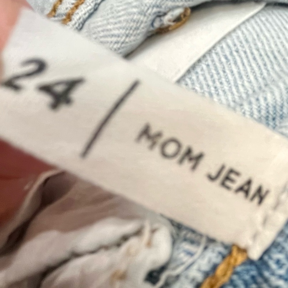 PacSun Mom Jeans High-Rise Distressed Light Wash Denim - Picture 14 of 16